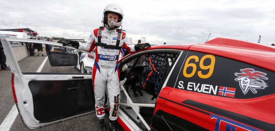 Vanskelig helg for Evjen i Höljes Vanskelig helg for Evjen i Höljes