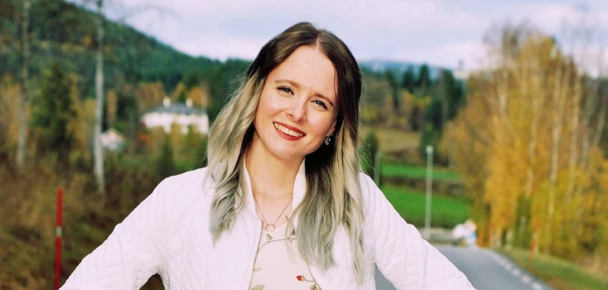 HALLINGPORTRETTET: Mariann Bråten HALLINGPORTRETTET: Mariann Bråten